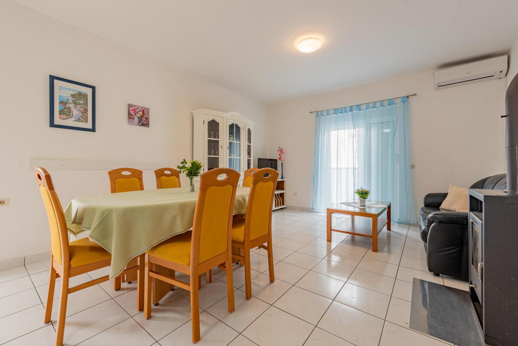 Appartamento Haus Toni Ražanac Esterno foto